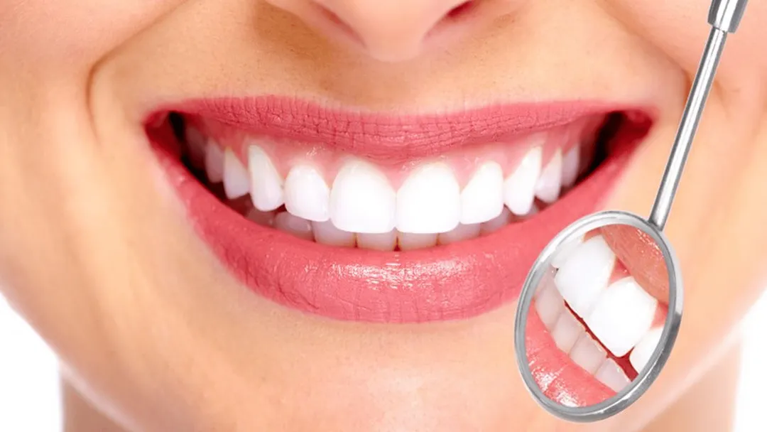 Khaled Issa Denture Clinic hero image